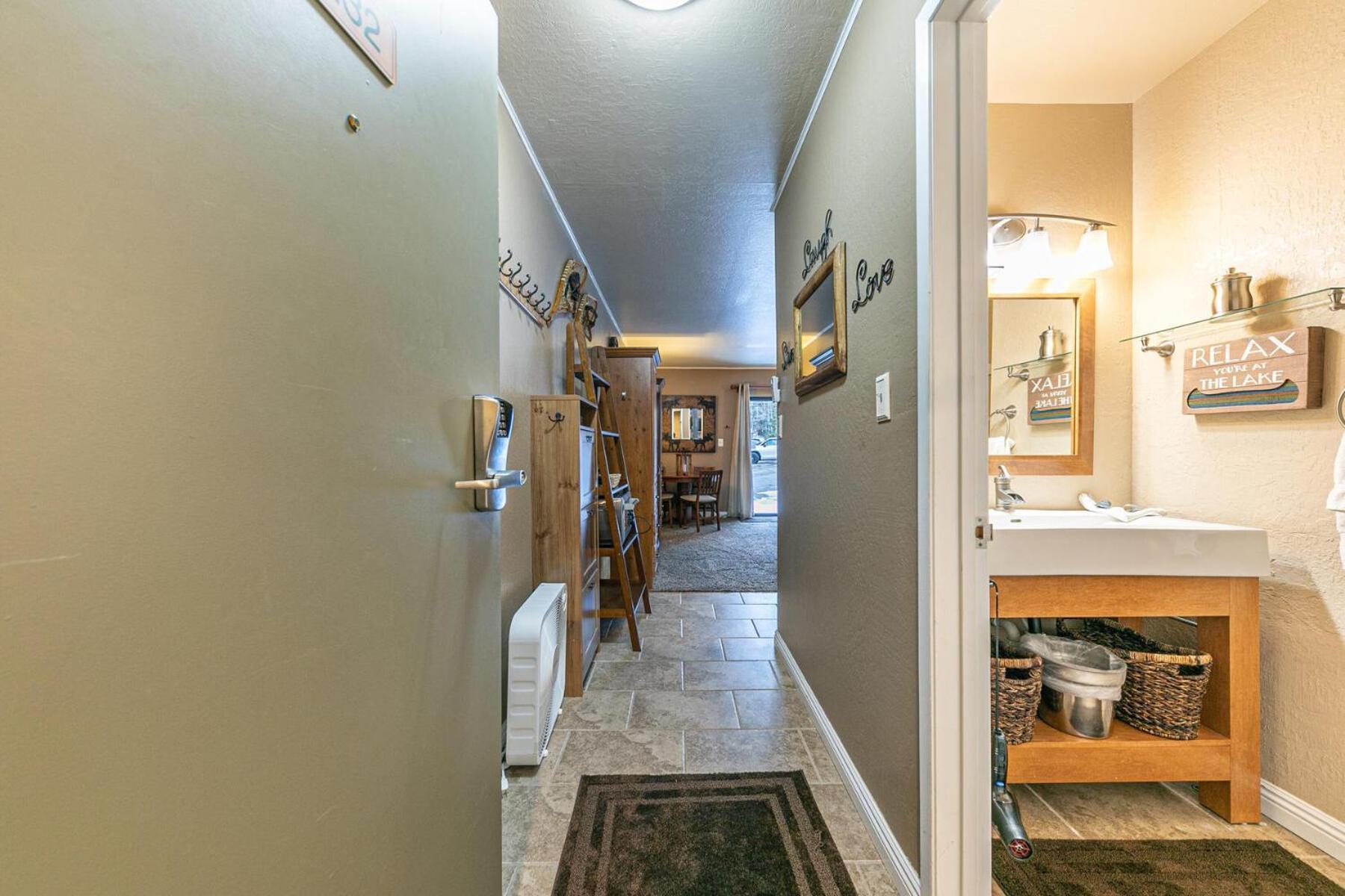 Cozy Studio 1St Floor #132 At Donner Lake Village Truckee Exterior photo